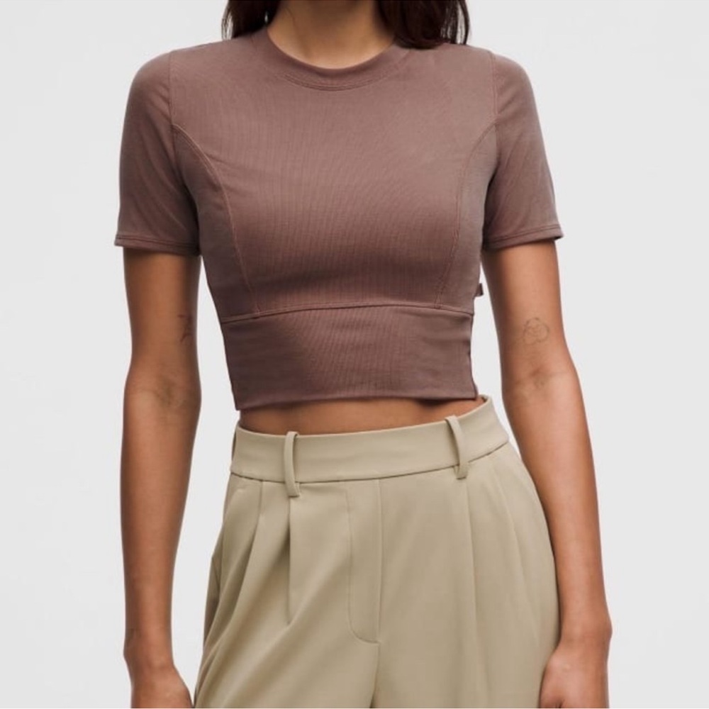 Lululemon Twist-Back Ribbed Short-Sleeve Shirt